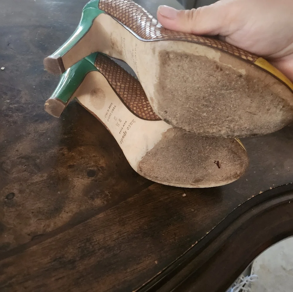 Kate Spade Snakeskin Pumps Size 9.5